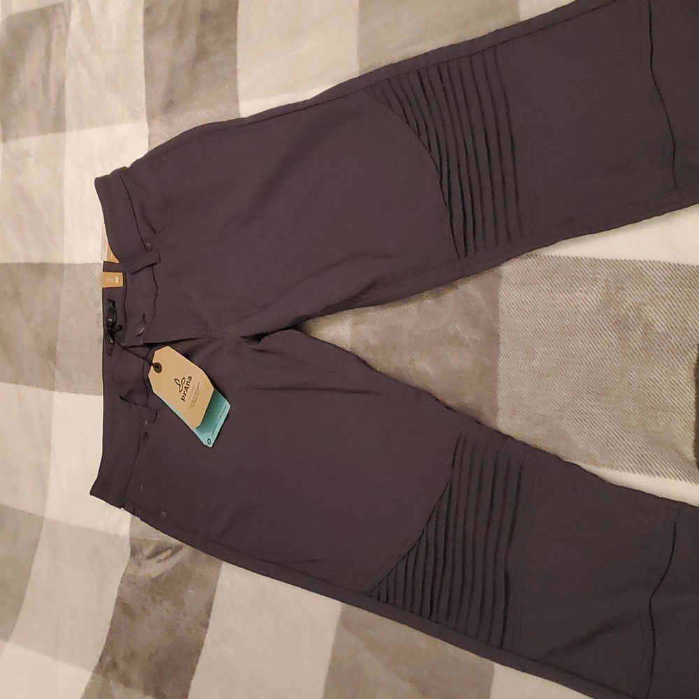 Selling Prana jeans, dark gray color. Size 8